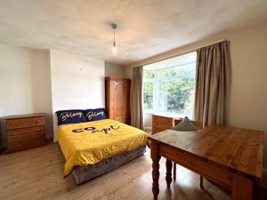 Photo 15- click for photo gallery